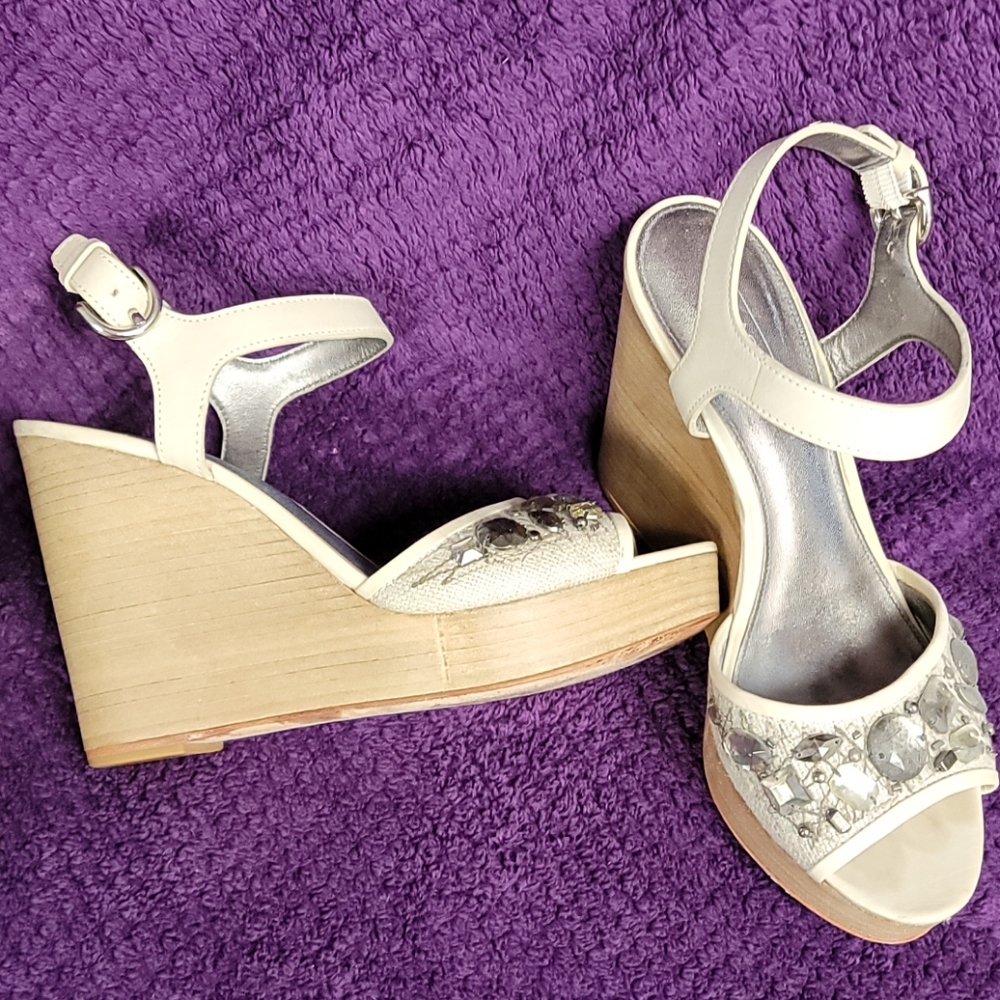 COACH JEWELED WEDGES SIZE 8